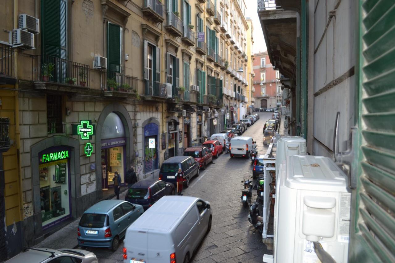 questo rinascimento CASA BRIGITTE Napoli Esterno foto