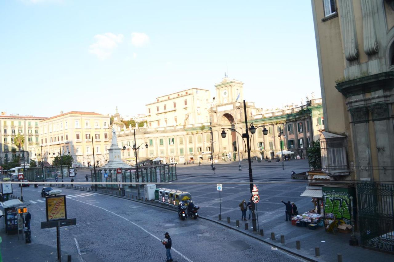 questo rinascimento CASA BRIGITTE Napoli Esterno foto